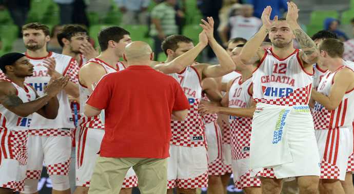 Hırvatistan: 84 -72 Ukrayna