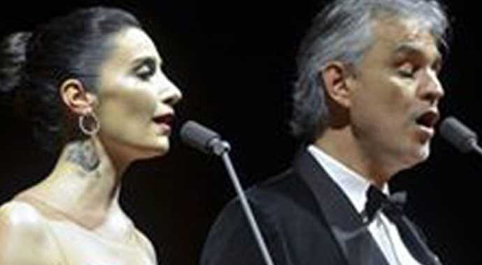 Sıla'nın Andrea Bocelli ile düeti büyük beğeni aldı!