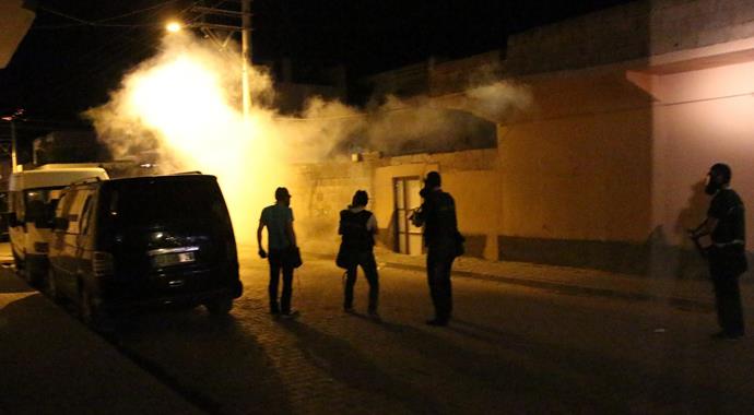 O ilçe karıştı! 3 kişi tutuklandı... O ilçe karıştı! 3 kişi tutuklandı...