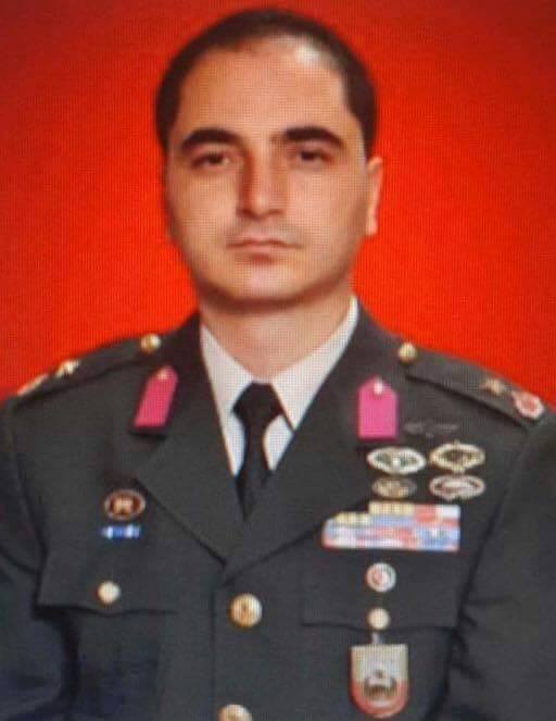 Şehit Yarbay'ın kimliği belli oldu! Şehit Yarbay'ın kimliği belli oldu!