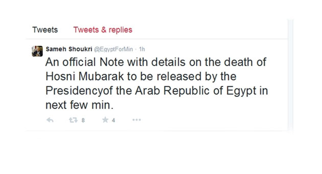 Hüsnü Mübarek öldü! Hüsnü Mübarek öldü!