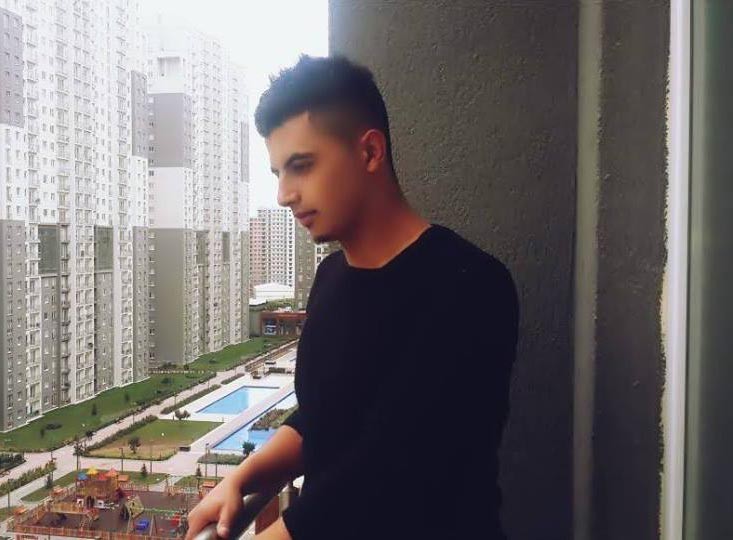 Kız arkadaşını sokak ortasında pompalı tüfekle öldürdü Kız arkadaşını sokak ortasında pompalı tüfekle öldürdü