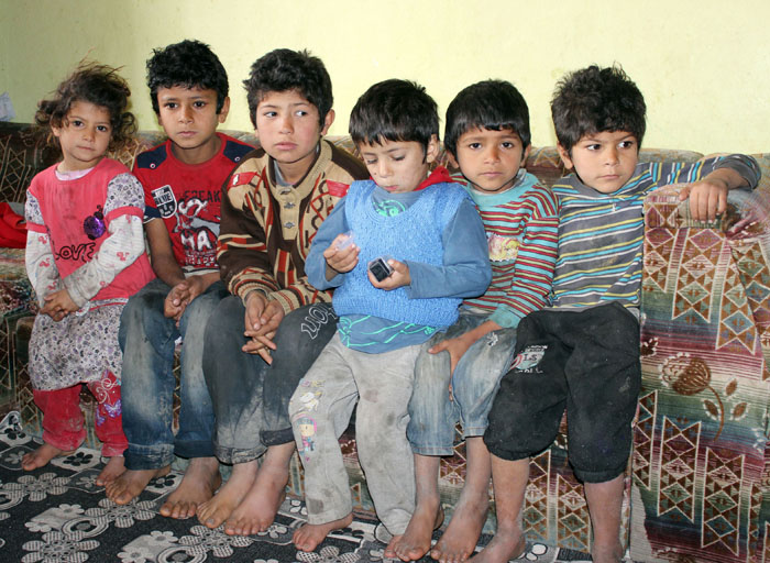 Hayalet ailenin 9 senelik çilesi! Hayalet ailenin 9 senelik çilesi!