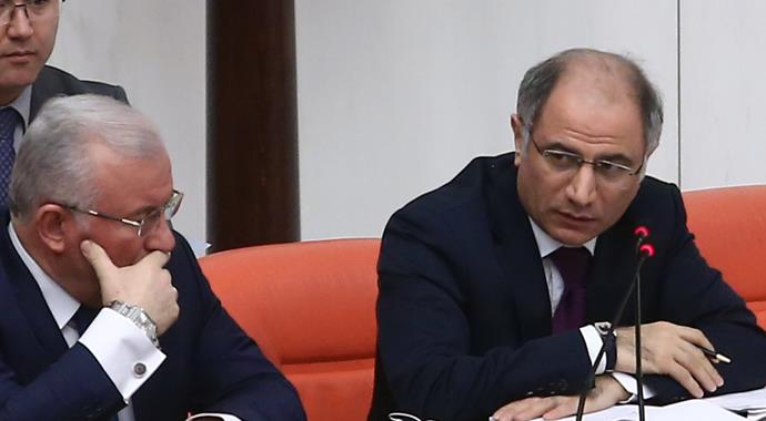 Malatya'da 2 askeri uçak düştü, 4 asker şehit Malatya'da 2 askeri uçak düştü, 4 asker şehit