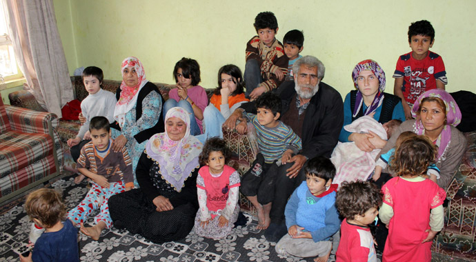 Hayalet ailenin 9 senelik çilesi! Hayalet ailenin 9 senelik çilesi!