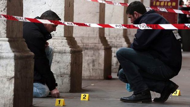 O saldırgan Türkiye'den sınırdışı edildi O saldırgan Türkiye'den sınırdışı edildi