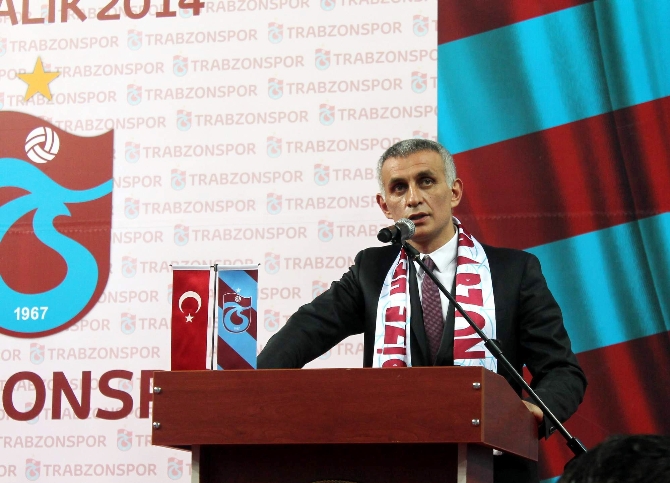 Trabzonspor'da yönetim ibra edildi Trabzonspor'da yönetim ibra edildi