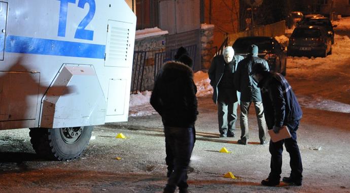 Tunceli'de polis karakoluna bombalı saldırı Tunceli'de polis karakoluna bombalı saldırı