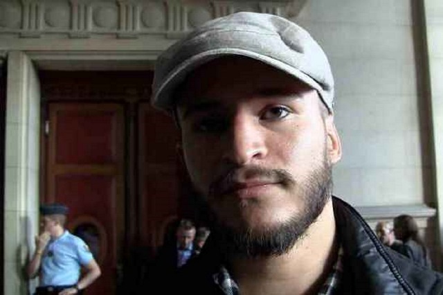 İsrail terörünü eleştiren karikatürist tutuklandı İsrail terörünü eleştiren karikatürist tutuklandı