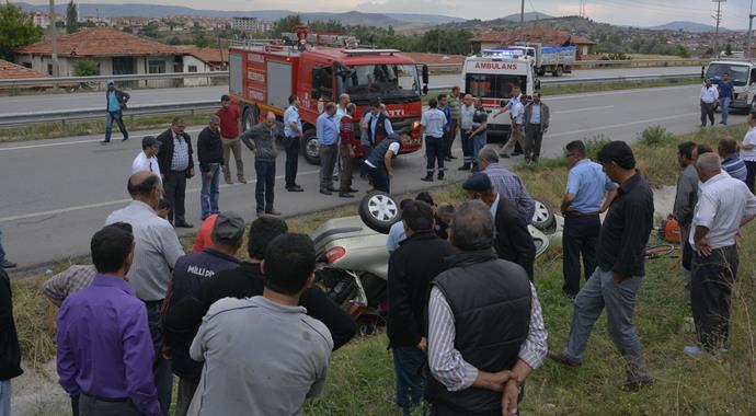 Sungurlu'da feci kaza: 6 yaralı Sungurlu'da feci kaza: 6 yaralı