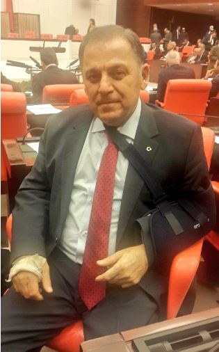 Dört eski bakanla ilgili Yüce Divan oylaması tamamlandı Dört eski bakanla ilgili Yüce Divan oylaması tamamlandı