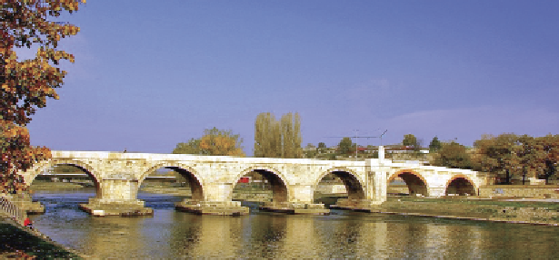 İçinden nehir geçen şehirler İçinden nehir geçen şehirler