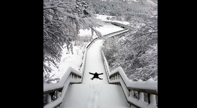 Abant'ta kar yağışı etkisini gösterdi Abant'ta kar yağışı etkisini gösterdi