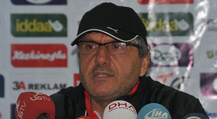 Mustafa Akçay istifa etti Mustafa Akçay istifa etti