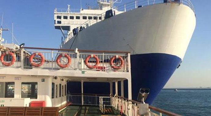 Arabalı vapur Boğaz'da sürüklendi Arabalı vapur Boğaz'da sürüklendi