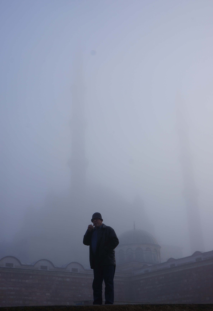Edirne'yi sis bastı! Edirne'yi sis bastı!