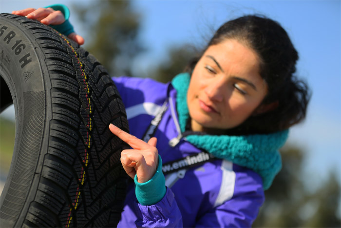 Sürücülere hayat kurtaran 'buzlu yol' önerileri Sürücülere hayat kurtaran 'buzlu yol' önerileri