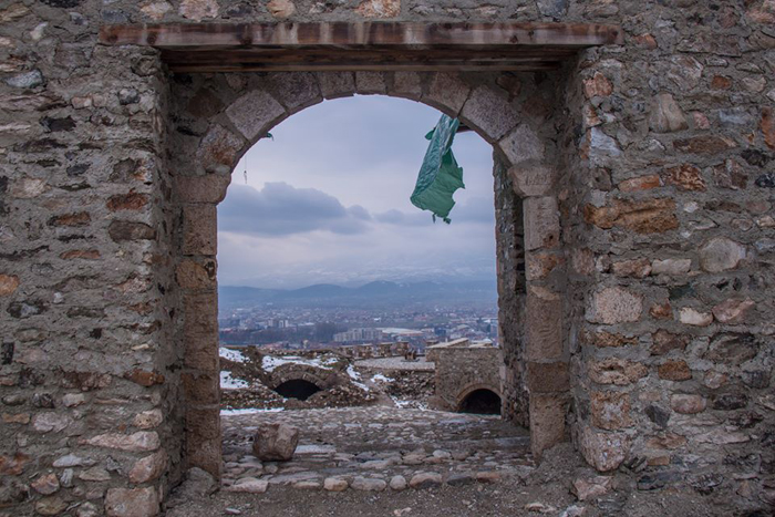 Kosova'daki Osmanlı kalesi çöktü Kosova'daki Osmanlı kalesi çöktü