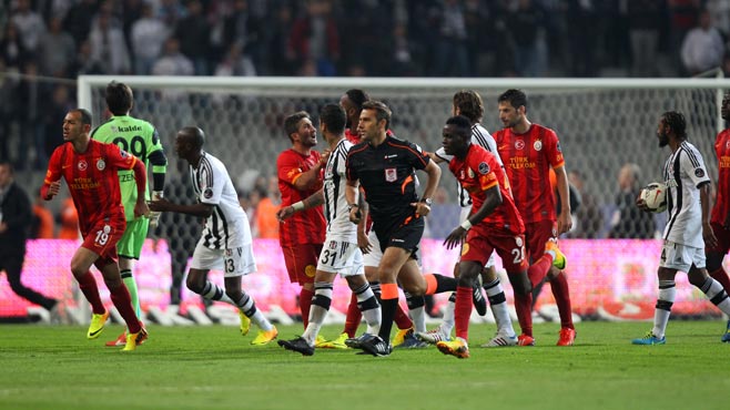Beşiktaş-Galatasaray dev derbisine dair her şey Beşiktaş-Galatasaray dev derbisine dair her şey