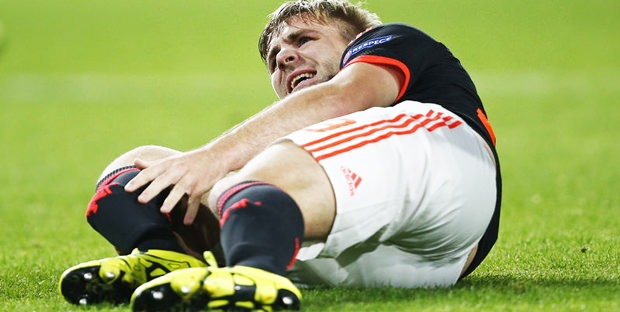 ManU'da feci sakatlık! Yıldız ismin ayağı kırıldı ManU'da feci sakatlık! Yıldız ismin ayağı kırıldı