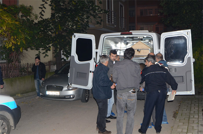 "Cenazeme kimse gelmesin" yazdı, intihar etti "Cenazeme kimse gelmesin" yazdı, intihar etti