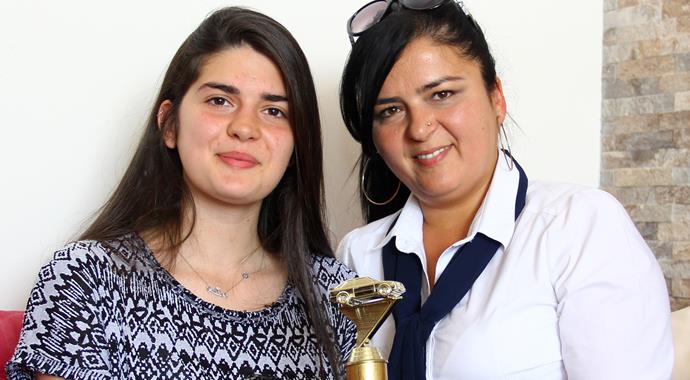 Belediye otobüsü 3 çocuk annesine emanet Belediye otobüsü 3 çocuk annesine emanet