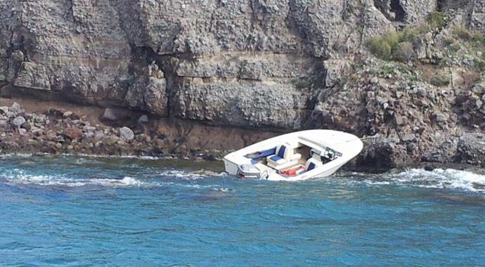 Ege'de kaçak göçmen operasyonu Ege'de kaçak göçmen operasyonu