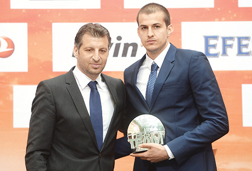 F.Bahçe Ülker Avrupa'nın en büyüğü olma yolunda bugün ilk sınavını verecek F.Bahçe Ülker Avrupa'nın en büyüğü olma yolunda bugün ilk sınavını verecek