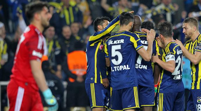 Sow'un son dakika golü, genç kaleci Günay'ı ağlattı Sow'un son dakika golü, genç kaleci Günay'ı ağlattı