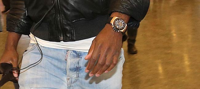 Rap yıldızı değil Emenike Rap yıldızı değil Emenike