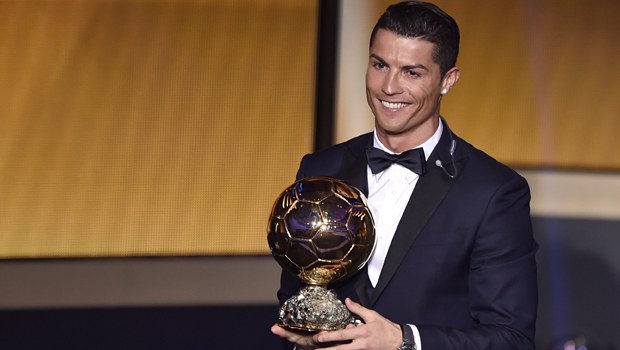 Altın Top Ödülü Cristiano Ronaldo'nun Altın Top Ödülü Cristiano Ronaldo'nun