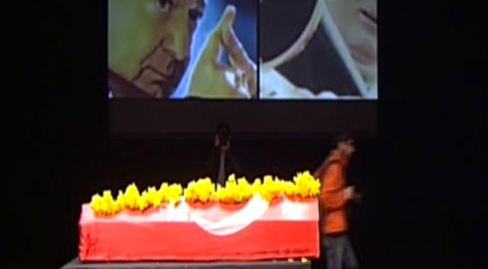 Kayahan'a veda... Kayahan'a veda...