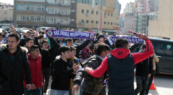 Maçın ardından ortalık karıştı Maçın ardından ortalık karıştı