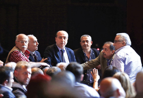 Beşiktaş Başkanı Fikret Orman erken seçim kararı aldı Beşiktaş Başkanı Fikret Orman erken seçim kararı aldı