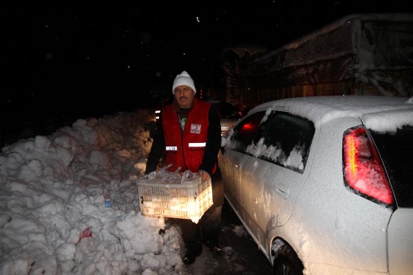 Yeni yıla mahsur girdiler Yeni yıla mahsur girdiler