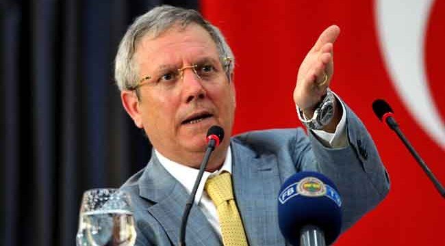 Fenerbahçe Van Persie'nin menajeriyle el sıkıştı Fenerbahçe Van Persie'nin menajeriyle el sıkıştı