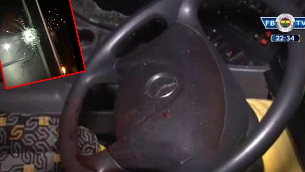 Fenerbahçe otobüsüne Trabzon'da silahlı saldırı Fenerbahçe otobüsüne Trabzon'da silahlı saldırı