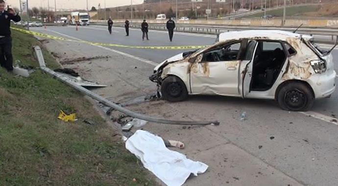 TEM'de kaza: 1 ölü 2 yaralı TEM'de kaza: 1 ölü 2 yaralı