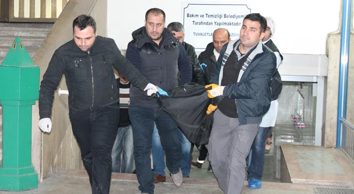 Cami tuvaletinde korkunç ölüm! Cami tuvaletinde korkunç ölüm!