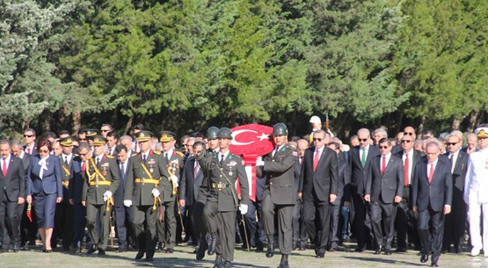 Erdoğan 30 Ağustos töreninde konuştu Erdoğan 30 Ağustos töreninde konuştu