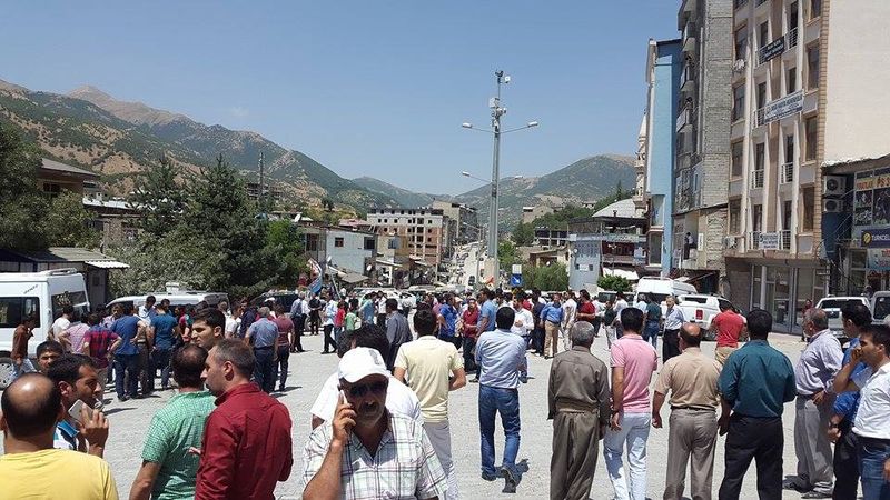 Hakkari Şemdinli'de askere silahlı saldırı Hakkari Şemdinli'de askere silahlı saldırı