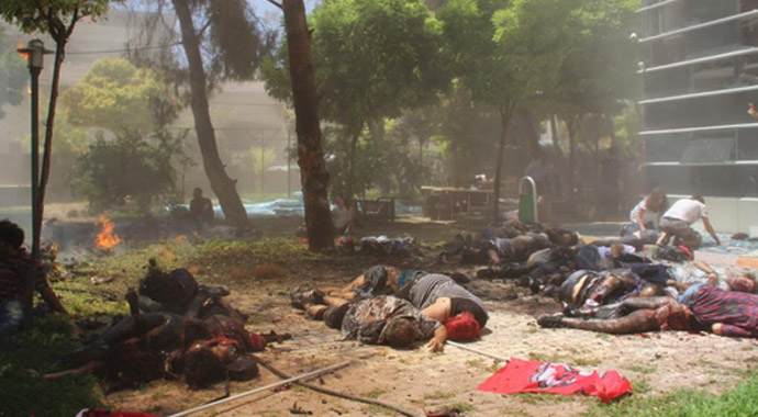 Suruç'taki patlamada, 30 kişi hayatını kaybetti, 104 yaralı var Suruç'taki patlamada, 30 kişi hayatını kaybetti, 104 yaralı var