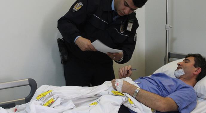 Öğrenciler öğretmenin bacağını kırdı Öğrenciler öğretmenin bacağını kırdı