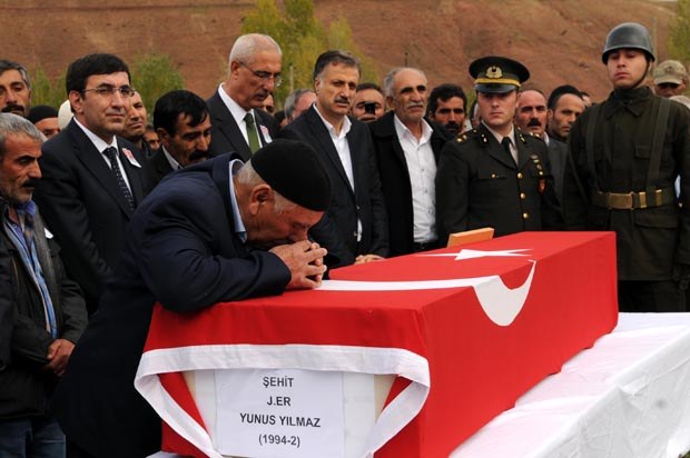 Yüksekova'daki hain pusuda 6 gözaltı Yüksekova'daki hain pusuda 6 gözaltı