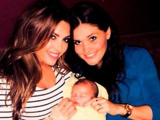 Yolanthe yengenin annelik provası Yolanthe yengenin annelik provası