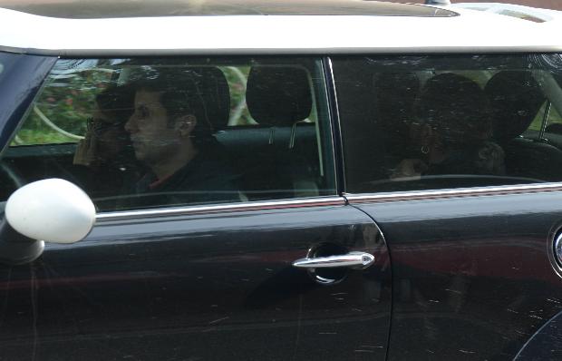 Özgü Namal Serdar Oral ile görüntülendi Özgü Namal Serdar Oral ile görüntülendi