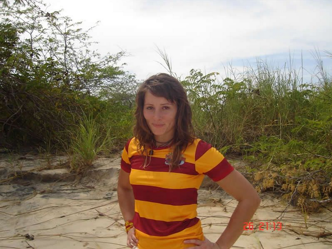 Survivor'da şok! Ölü pelikan yemişler Survivor'da şok! Ölü pelikan yemişler