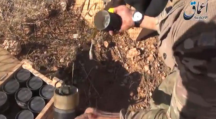 ABD, silahların IŞİD'in eline geçtiğini doğruladı