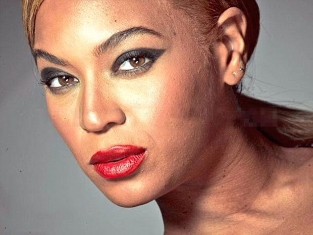 Beyonce'un Photoshop'suz fotoğrafları şaşırttı Beyonce'un Photoshop'suz fotoğrafları şaşırttı
