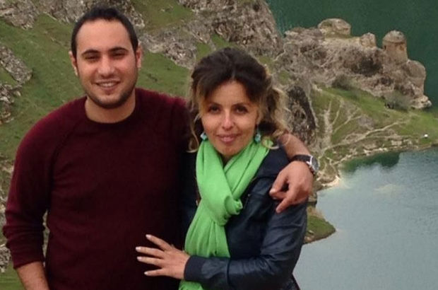 Şehit eşi uçaktan indi ve yıkıldı